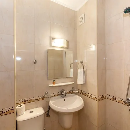 Venus Hotell 2*